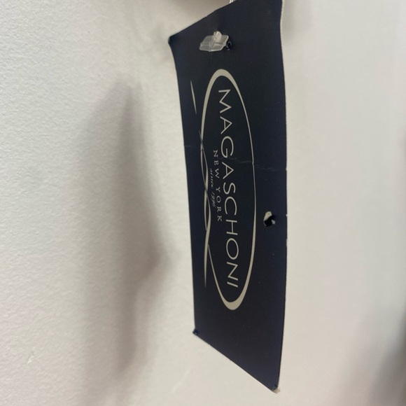 Magaschoni New York Black Streetwear Fall Cropped Womens Moto Jacket Size 4 NEW - Picture 3 of 7